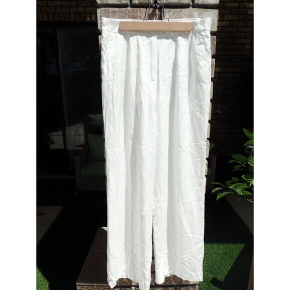 Anthropologie High Waisted White Linen Mix Pleated Pants - Size Medium - Picture 2 of 12